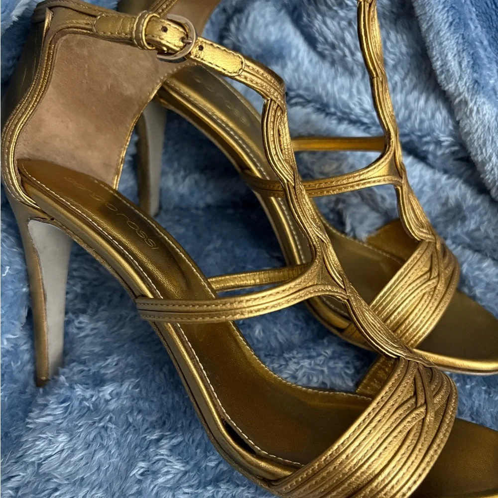 Sergio Rossi Gold Sandals with High Heel and Braided Straps